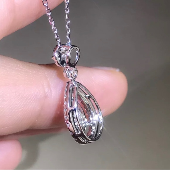 ✨Sparkling Water Drop Pendant✨ - Picture 5 of 8